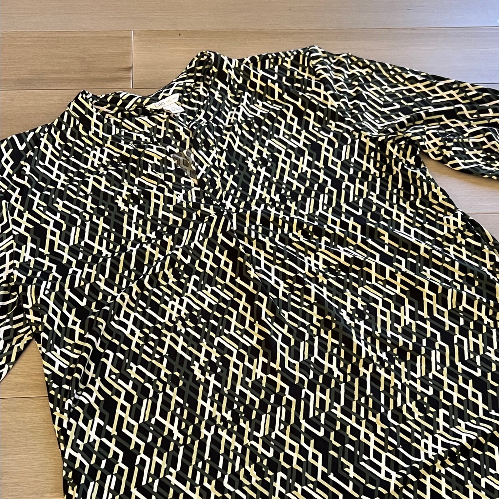 Black/Red & Green/Black Geometric Patterned Blouse BUNDLE SET - Picture 10 of 13